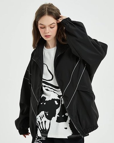 Schwarze technische Trainingsjacke