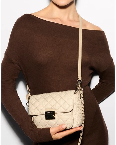 Cremefarbene Kettchen-Crossbody-Tasche