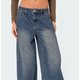 Mittelblaue weite Jeans