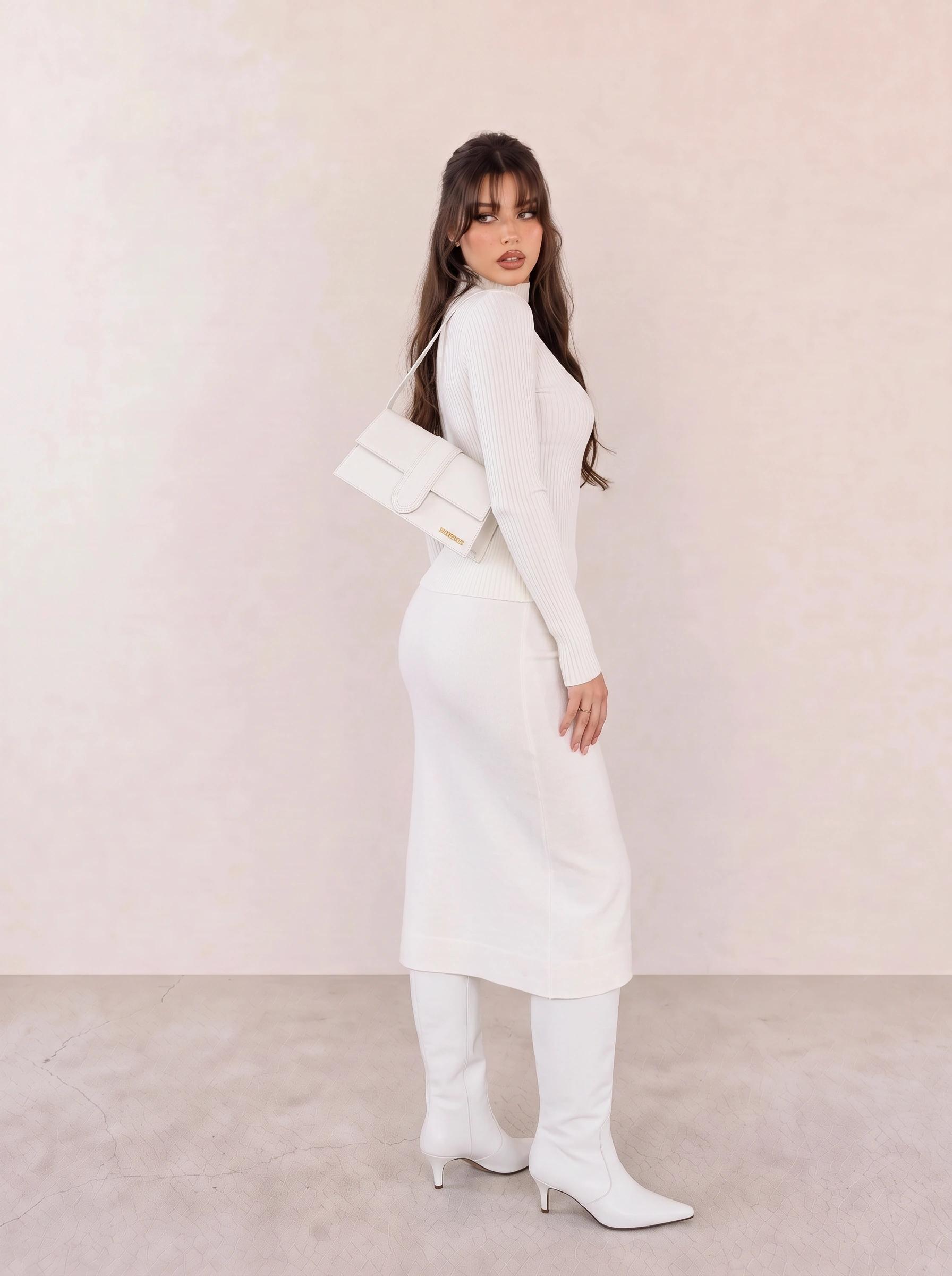 Pure White Outfit 05