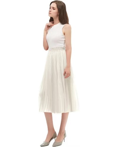 Cremefarbenes Rippstrick-Midikleid