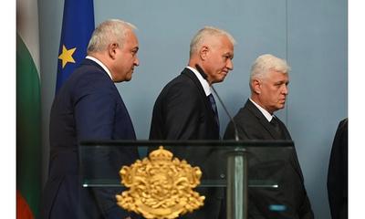 ДАНС задържа активисти на неонацистката групировка The Base в България