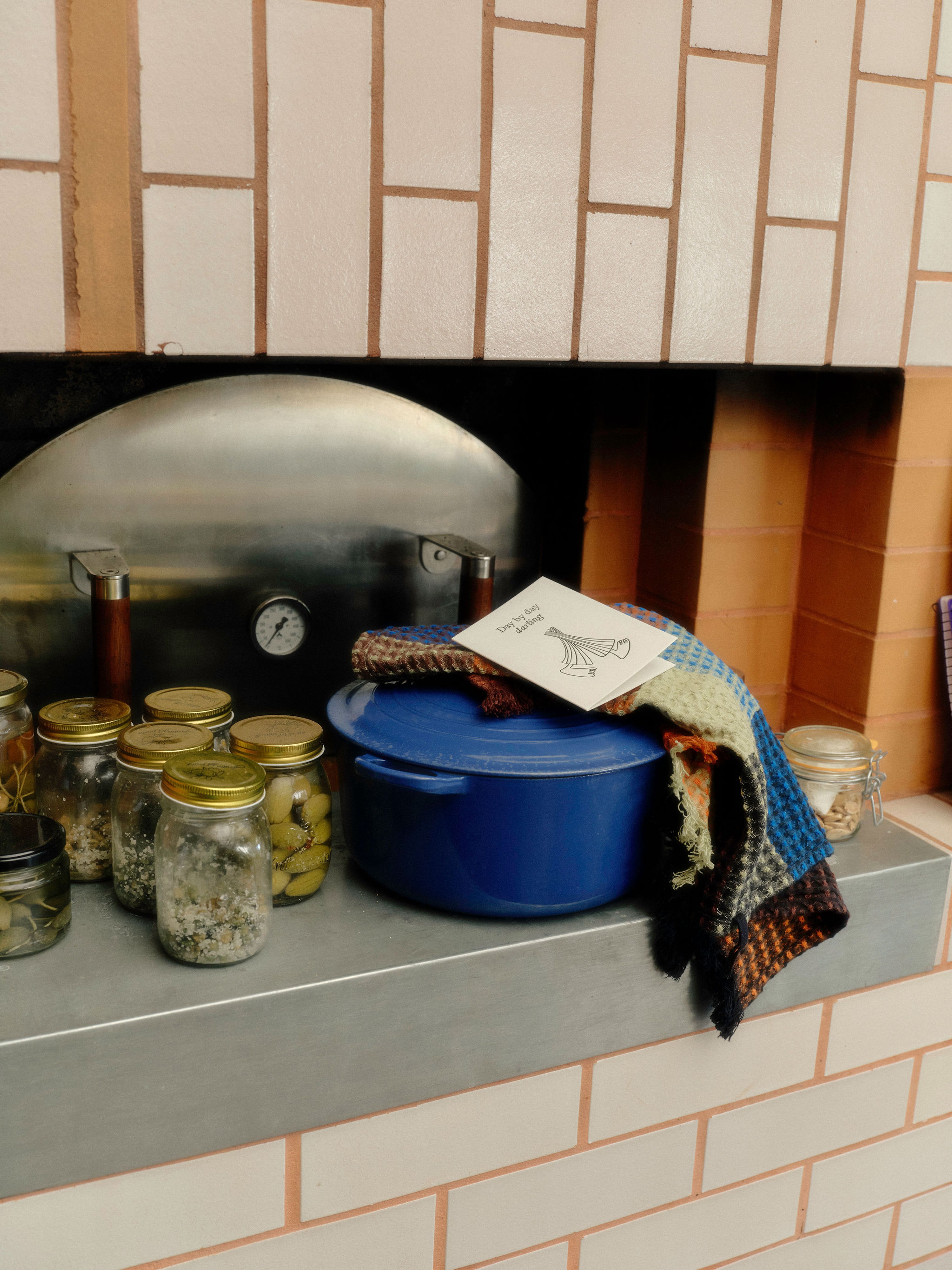 pan on bench with card