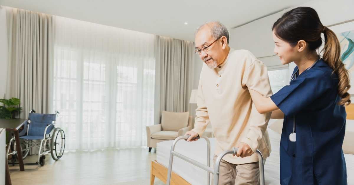 Integrating Physiotherapy into Daily Homecare Routines for Seniors