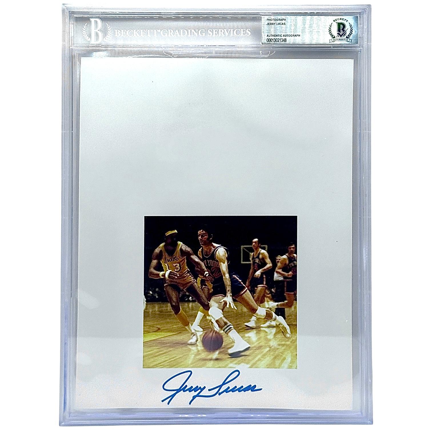 Jerry Lucas – Signerat foto 21,6 × 27,9 cm | New York Knicks Beckett