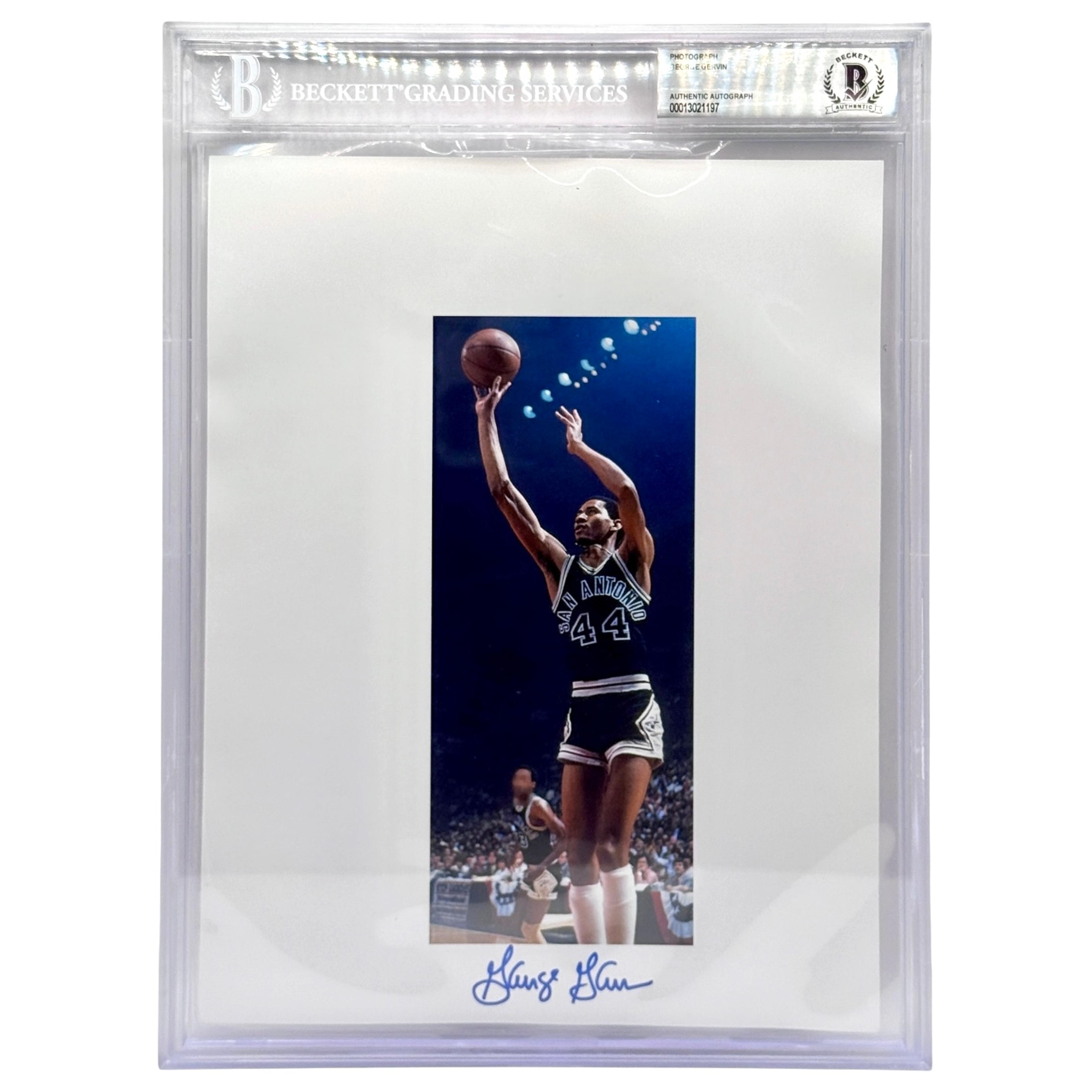 George Gervin – Signerat foto 21,6 × 27,9 cm | San Antonio Spurs Beckett