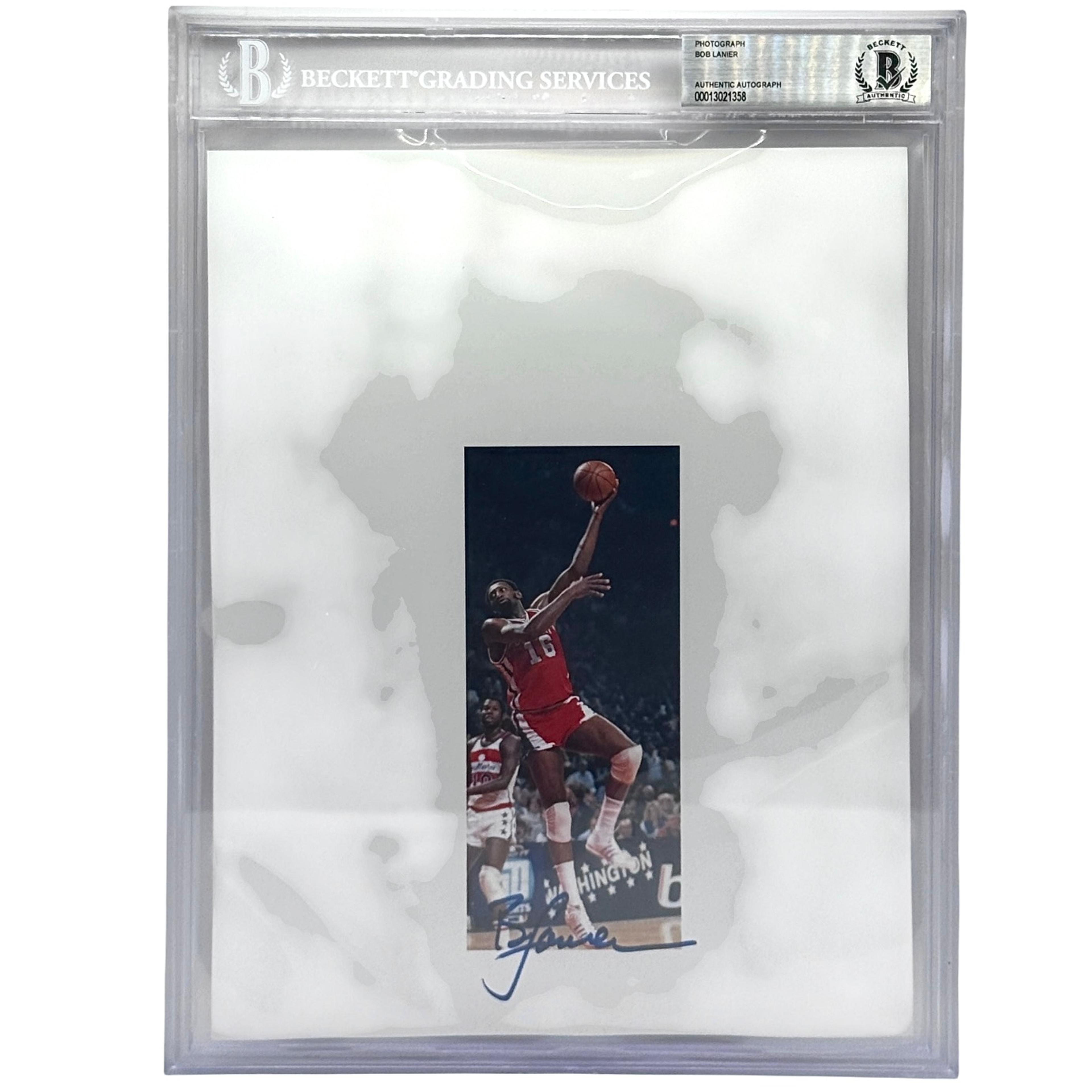Bob Lanier – Signerat foto 21,6 × 27,9 cm | Detroit Pistons Beckett