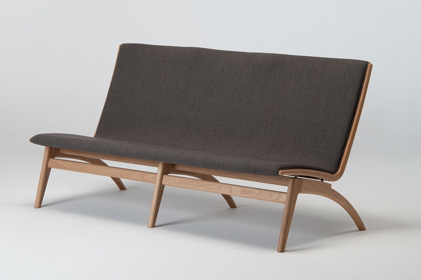 Gaze Lounge Chair designed by Anker Bak and produced by Takumi Kohgei.
