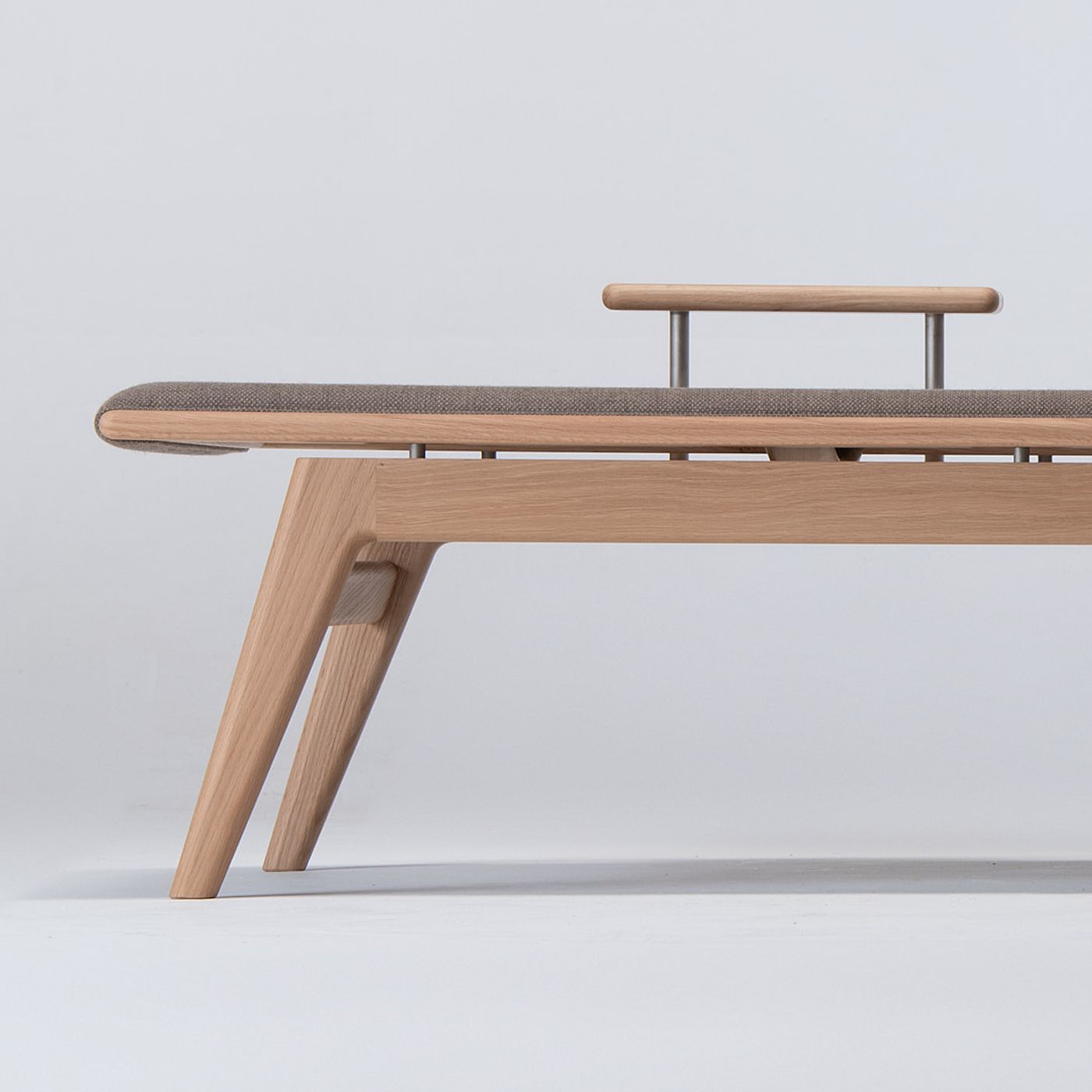 GAZE daybed Chair designed by Anker Bak and produced by Takumi Kohgei.