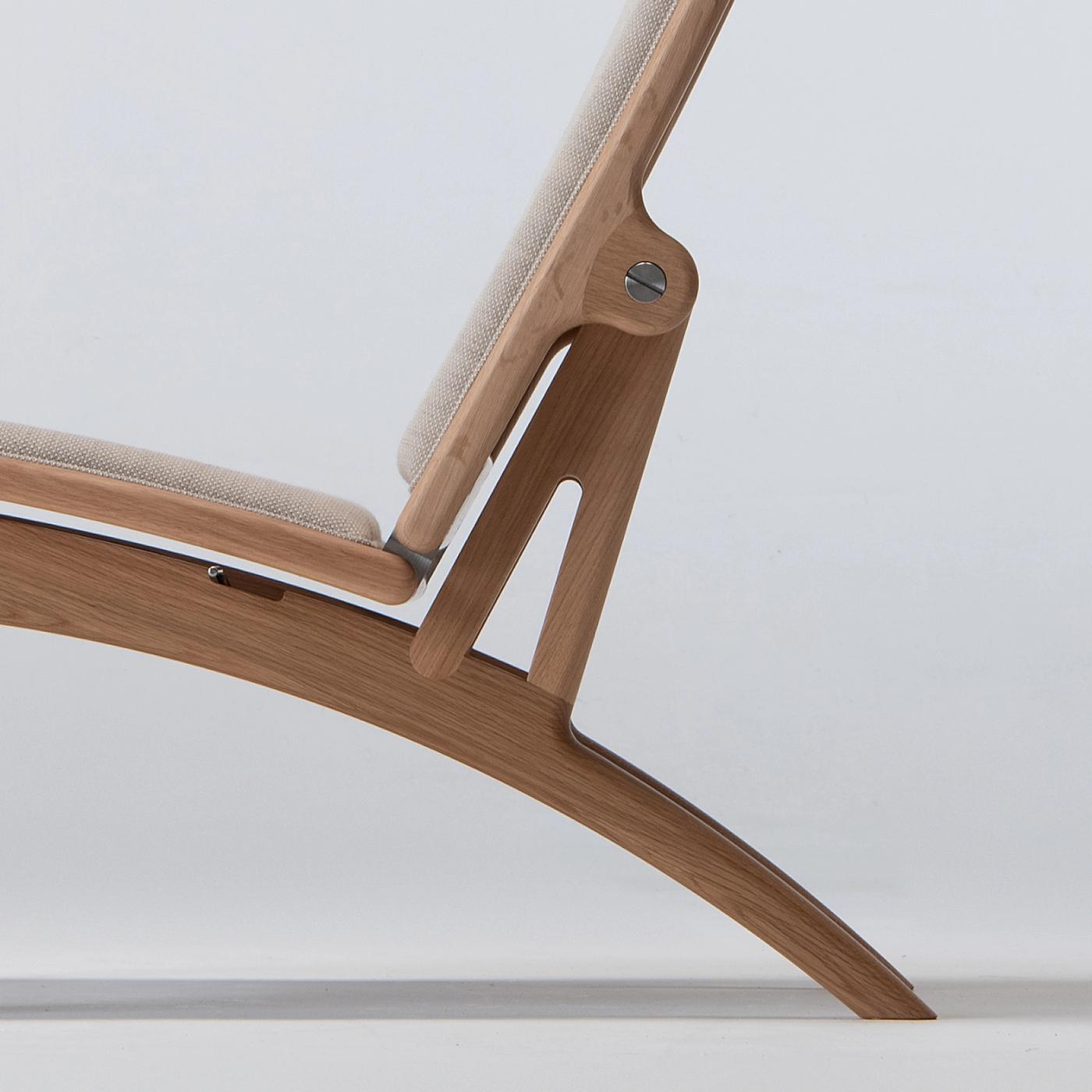 GAZE High-back Chair