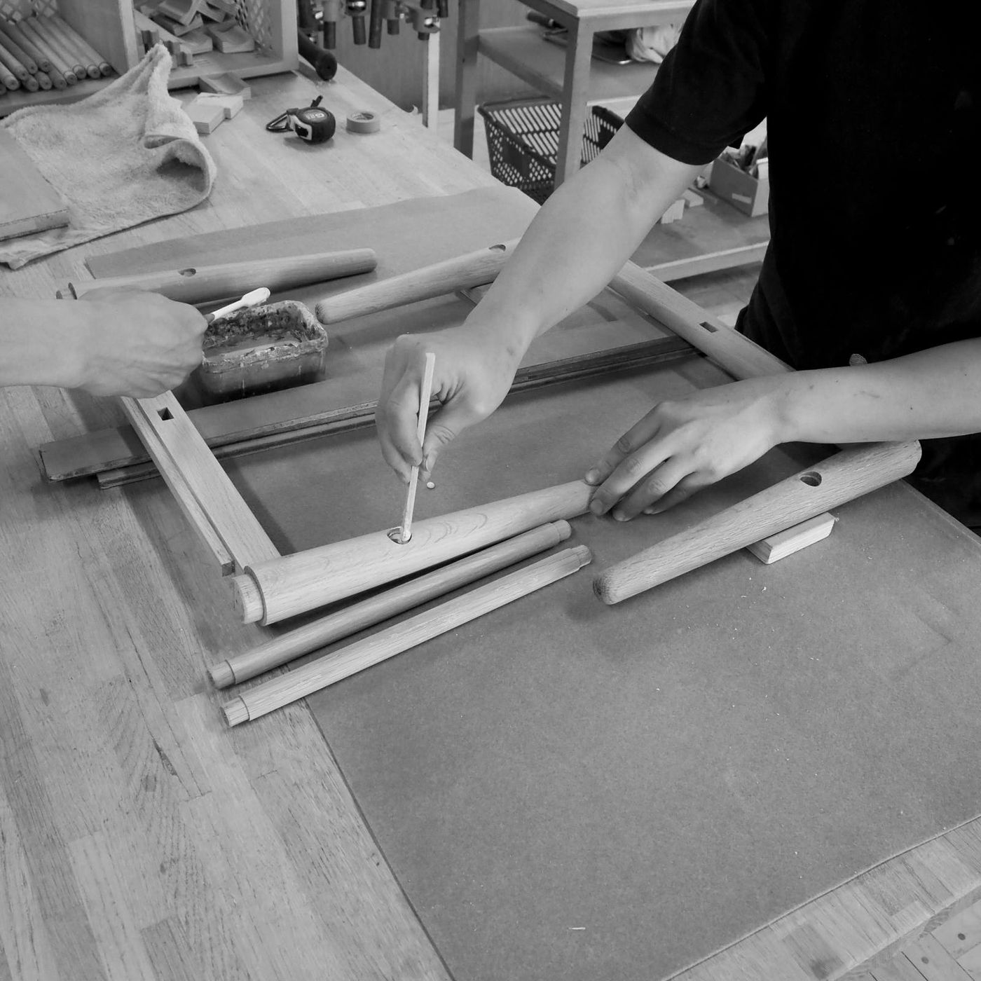 Process of Indsande oak daybed by Anker Bak for Takumi Kohgei