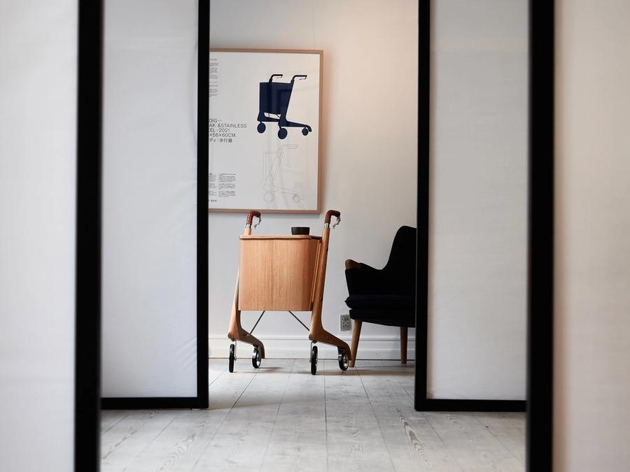 Anker Bak’s En ny værdighed exhibition at Officinet in Copenhagen