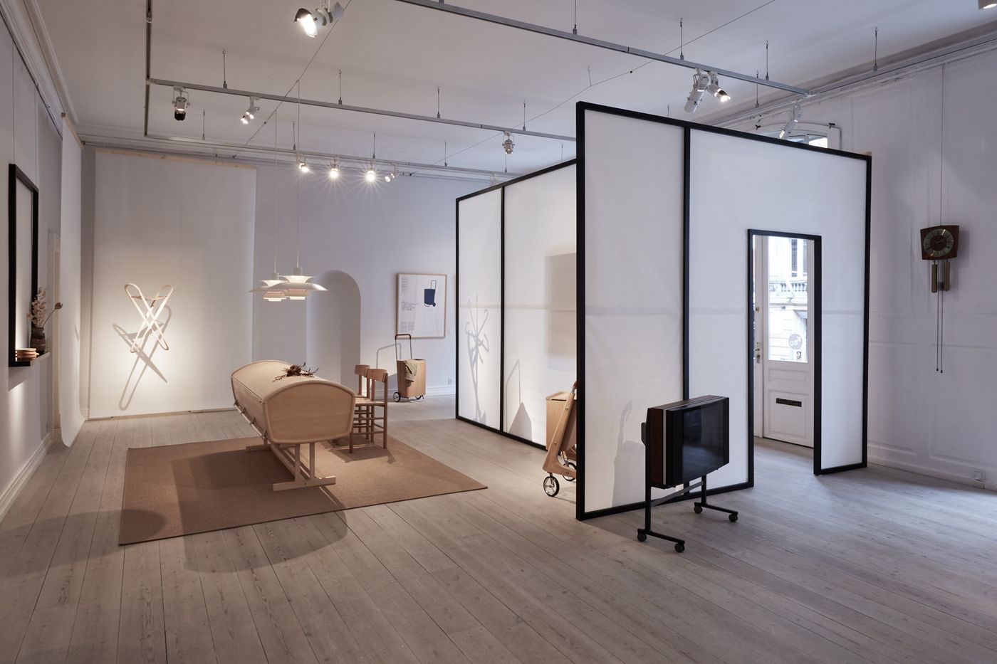 A view of the 'Renewed Dignity' exhibition at Ankerbak, displaying a curated selection of artworks and installations.