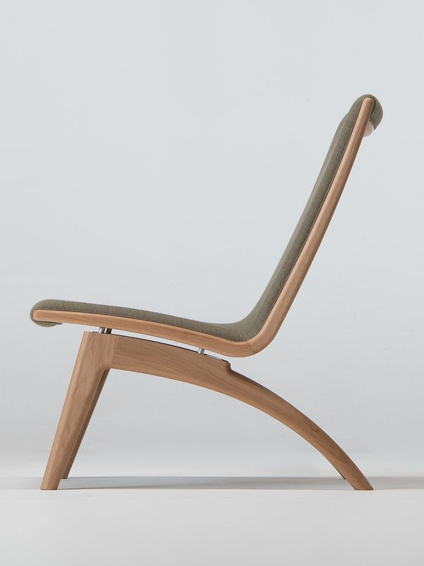 Gaze Lounge Chair designed by Anker Bak and produced by Takumi Kohgei.