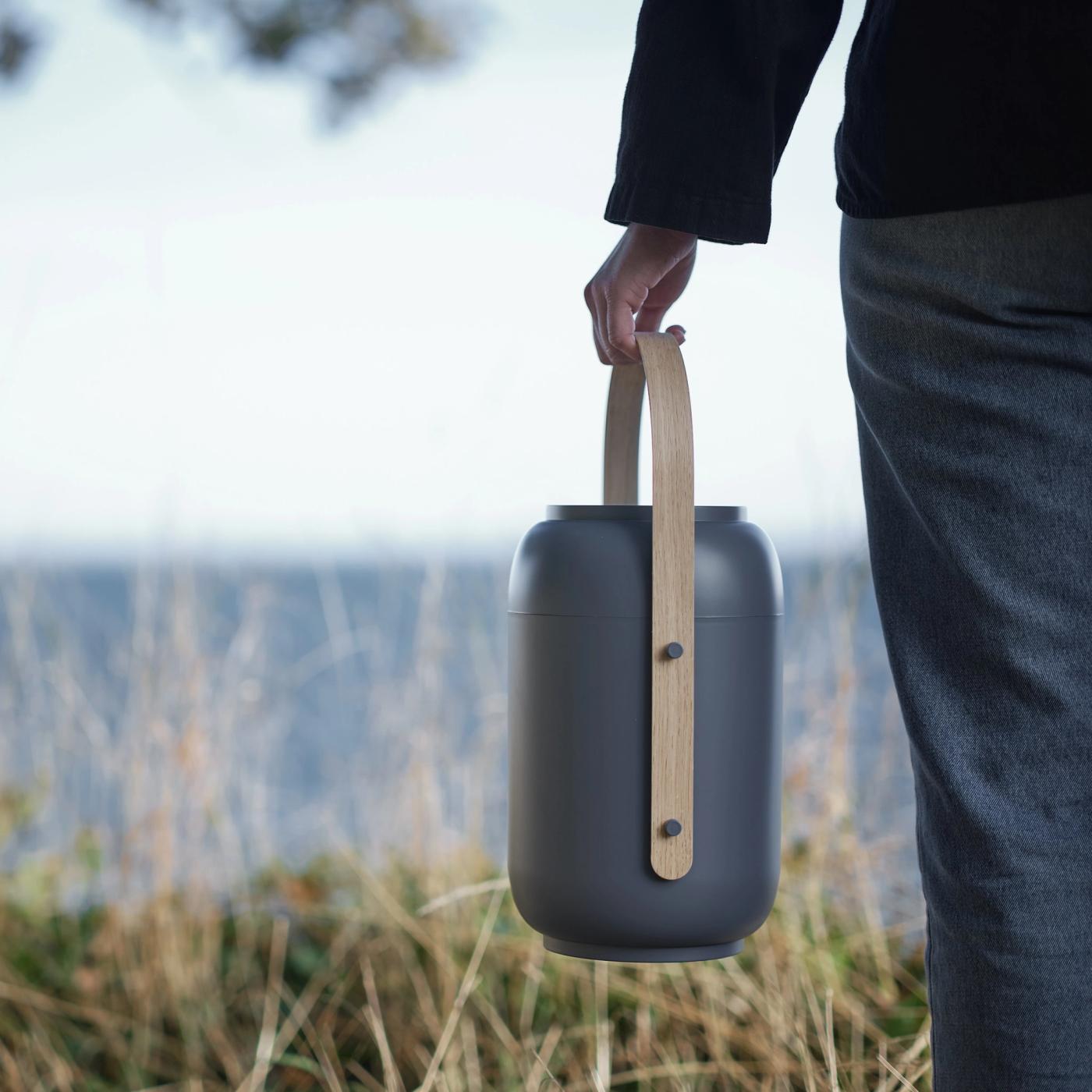 Minimalist modern urn by Anker Bak for Völsing KG