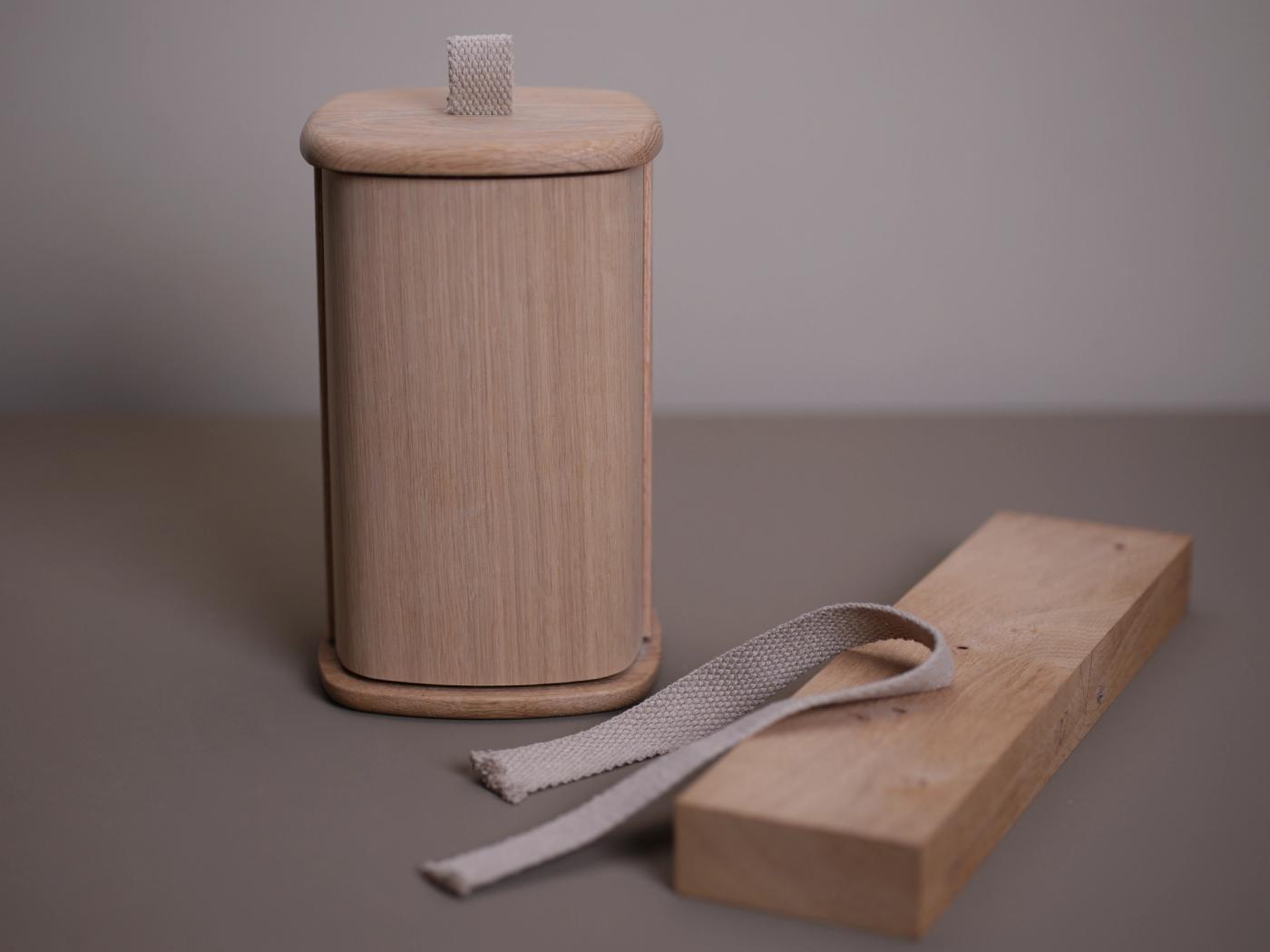 Wooden urn designed by Anker Bak for Fredahl Rydéns
