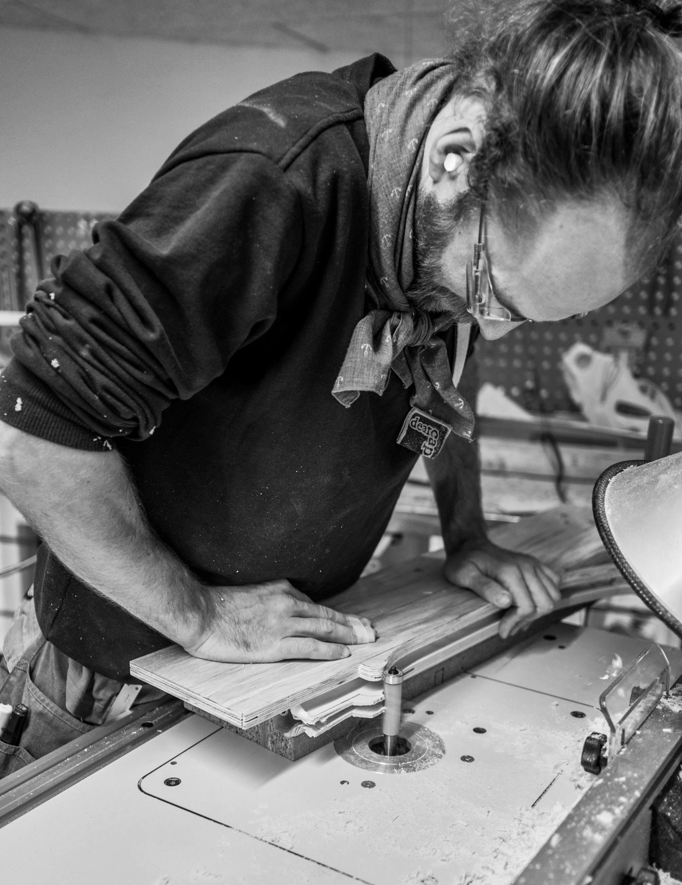 Process of the lightweight molded-wood VÆRDIG rolling crutch by Anker Bak
