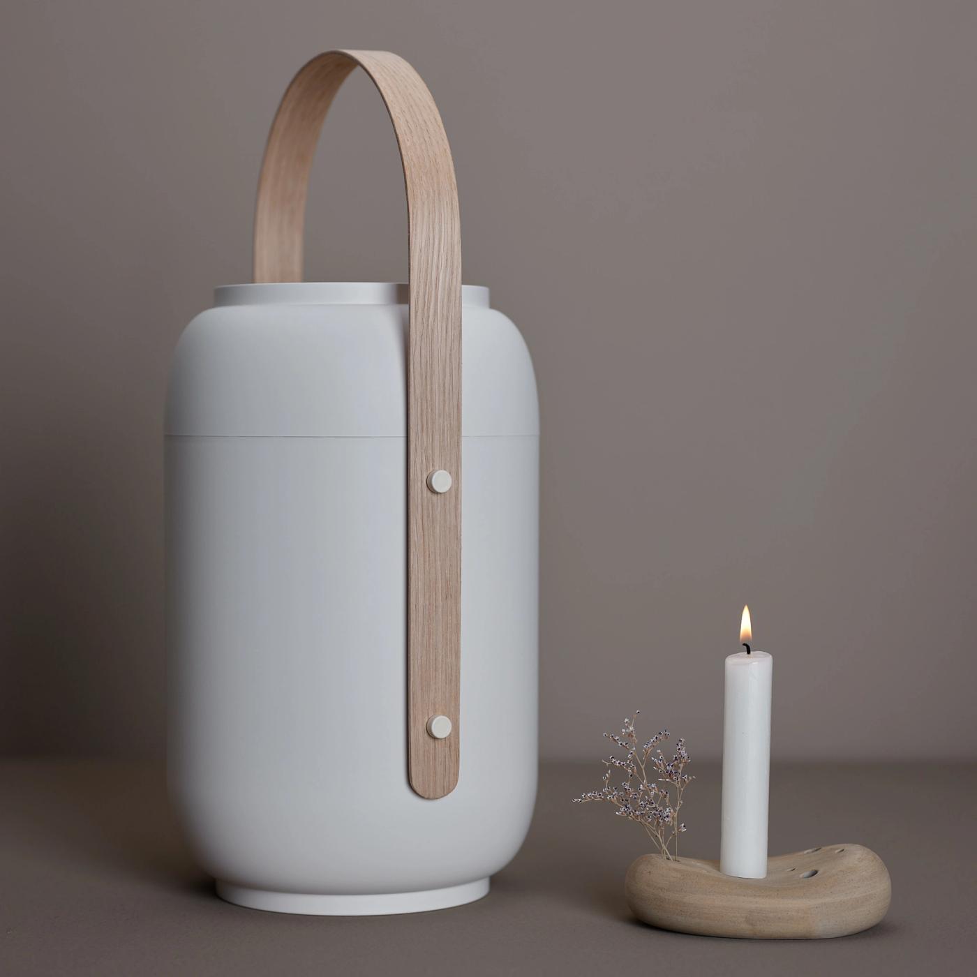 Minimalist modern urn by Anker Bak for Völsing KG