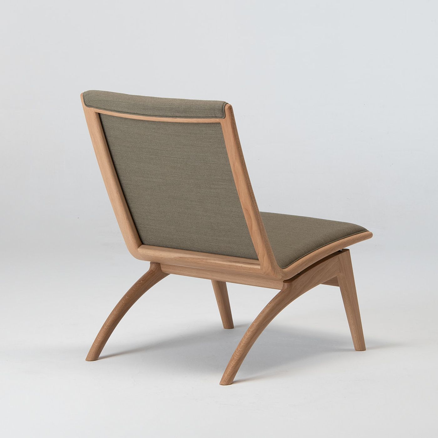 Gaze Lounge Chair designed by Anker Bak and produced by Takumi Kohgei.