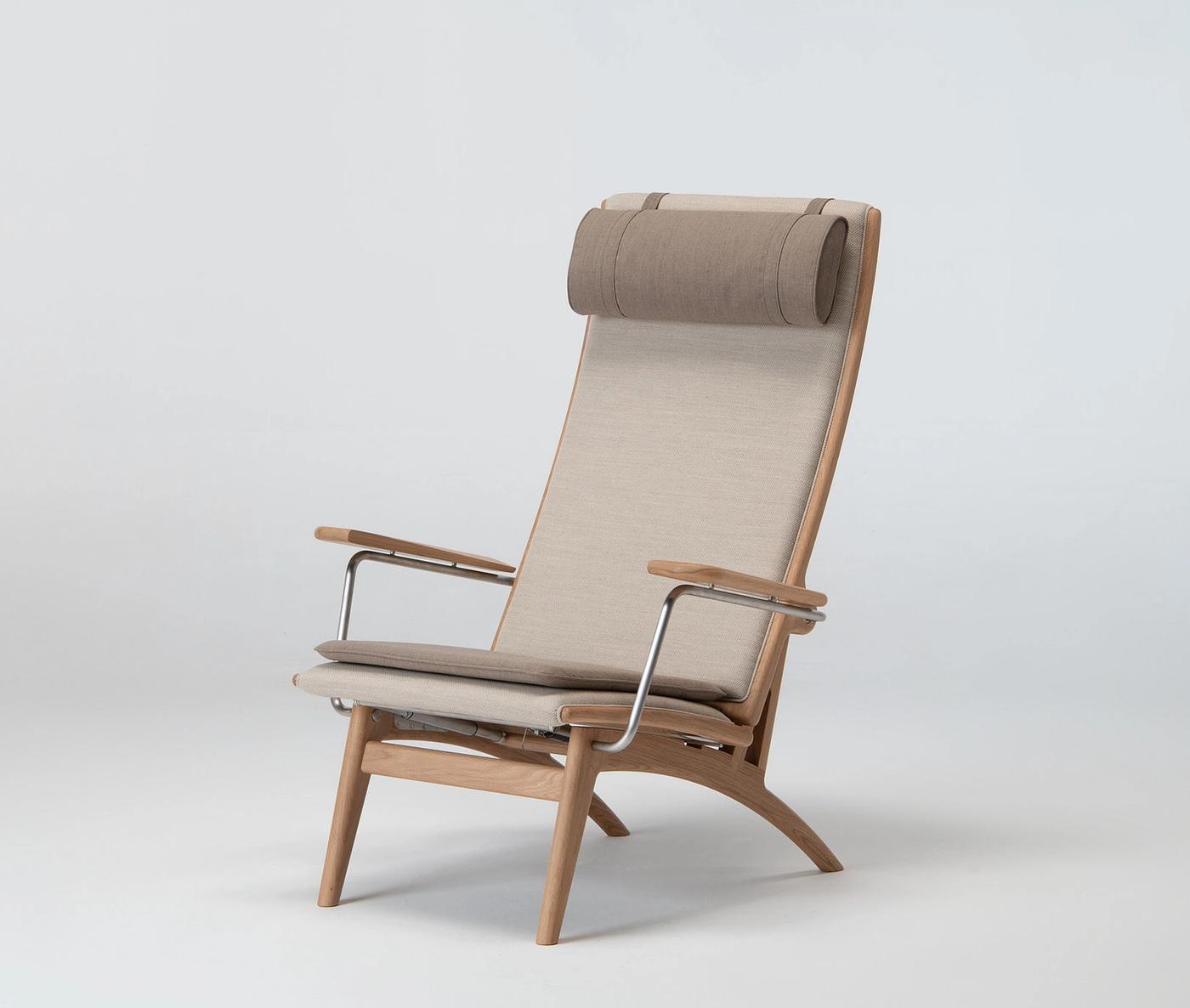 Image of a reclining chair
