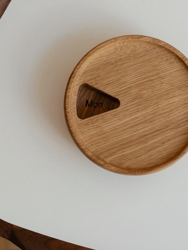 Yōbi round wooden pillbox in oak designed by Anker Bak