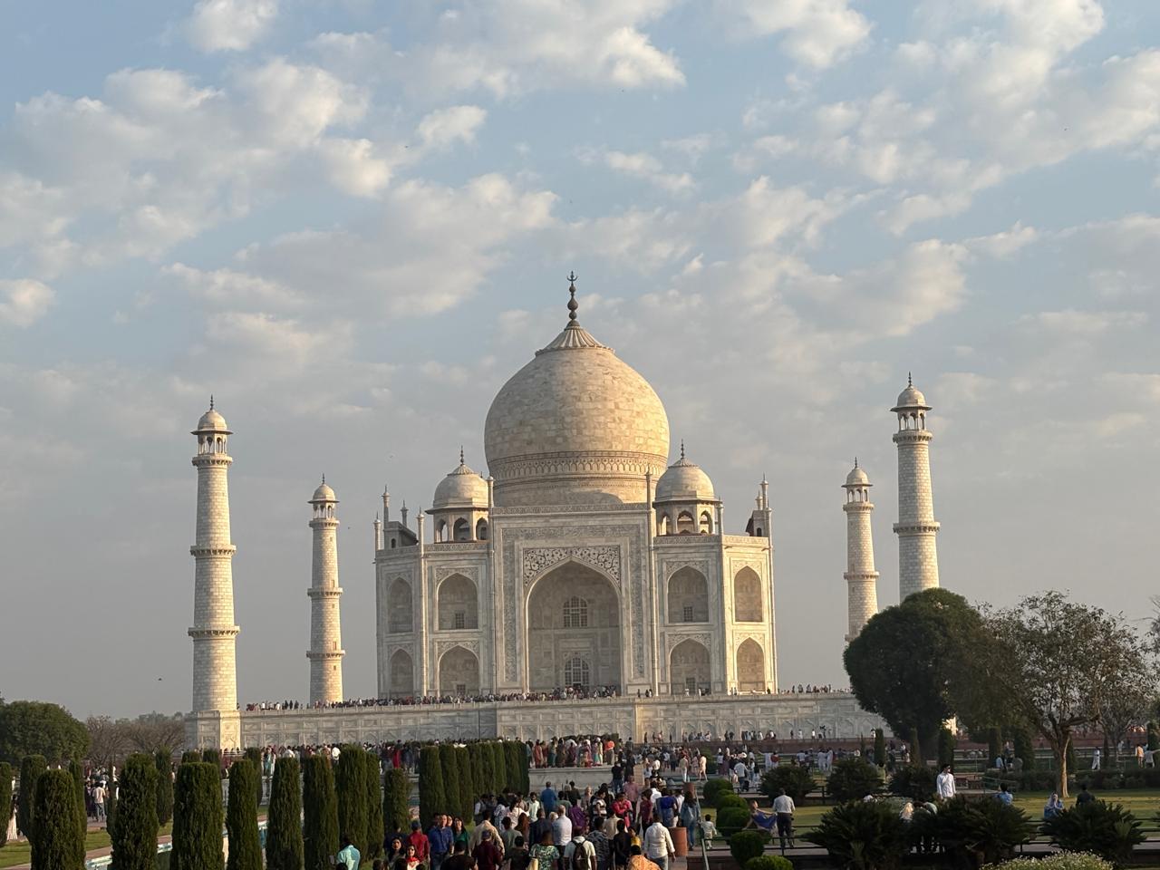Das Taj Mahal in Agra, fotografiert auf einer Golden-Triangle-Reise mit Indivoya Tours