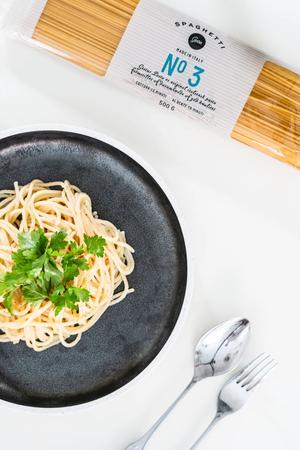 Spaghetti m. hvidløg og olivenolie   
