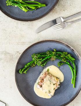 Fisk med aspargesbroccoli og hollandaise | Kategori