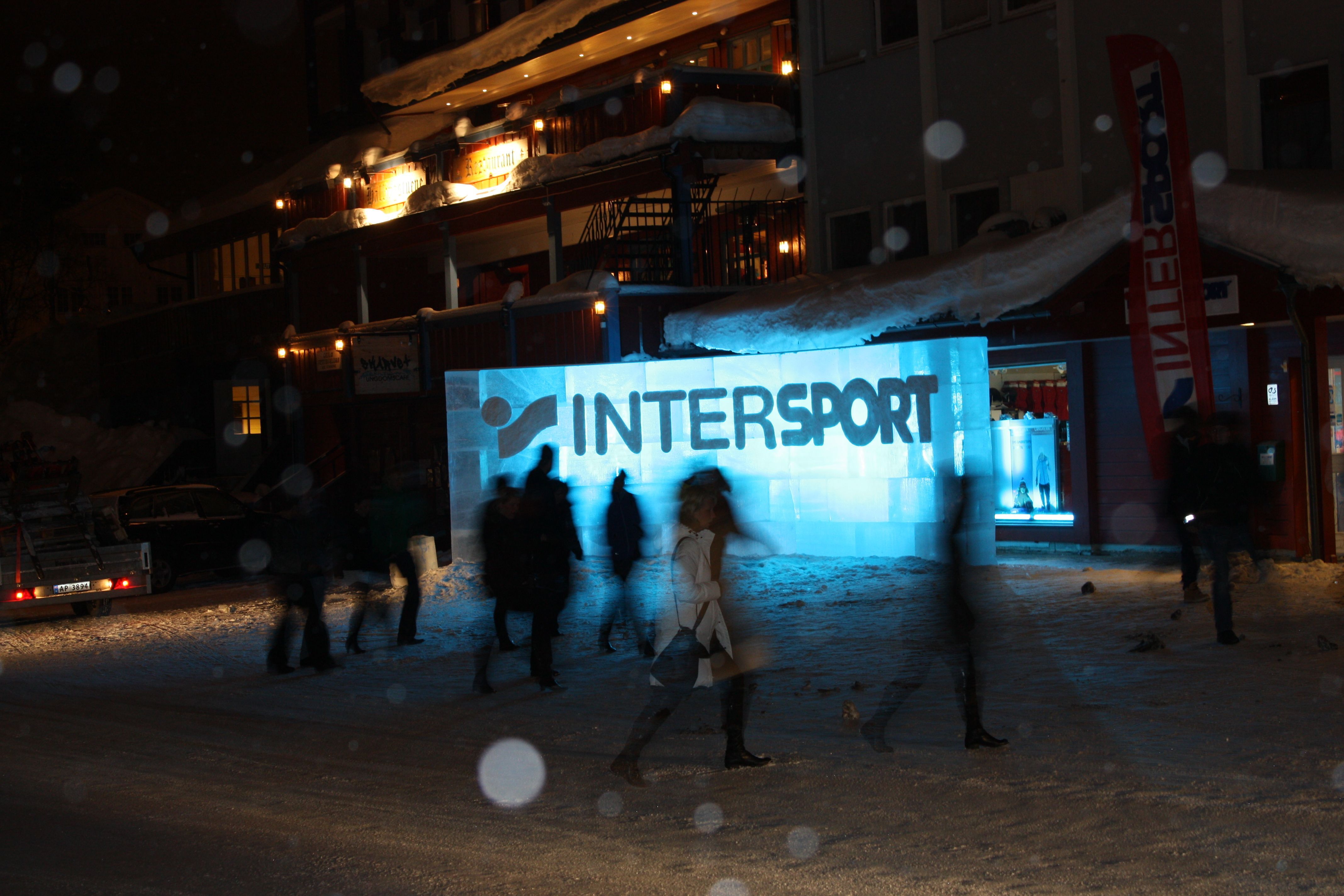 Ice wall and Intersport logo