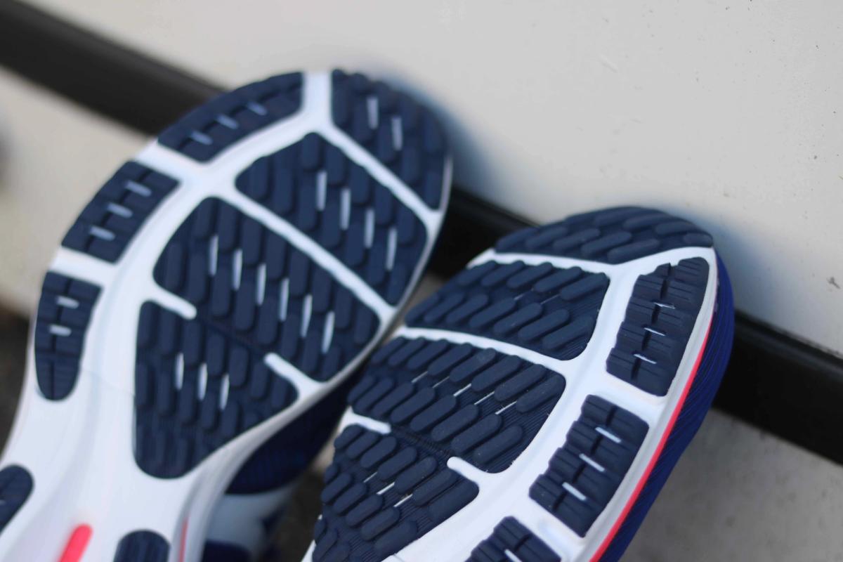 TEST MIZUNO WAVE RIDER 24