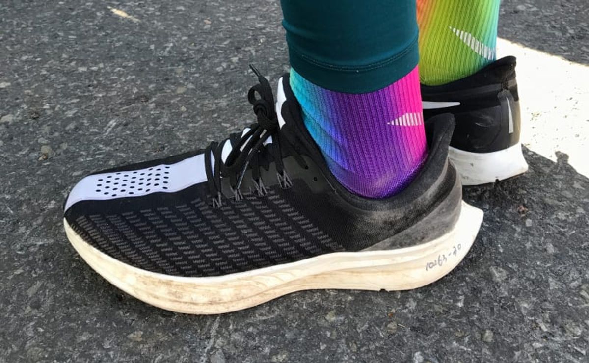 nike zoom air pegasus 35 sample