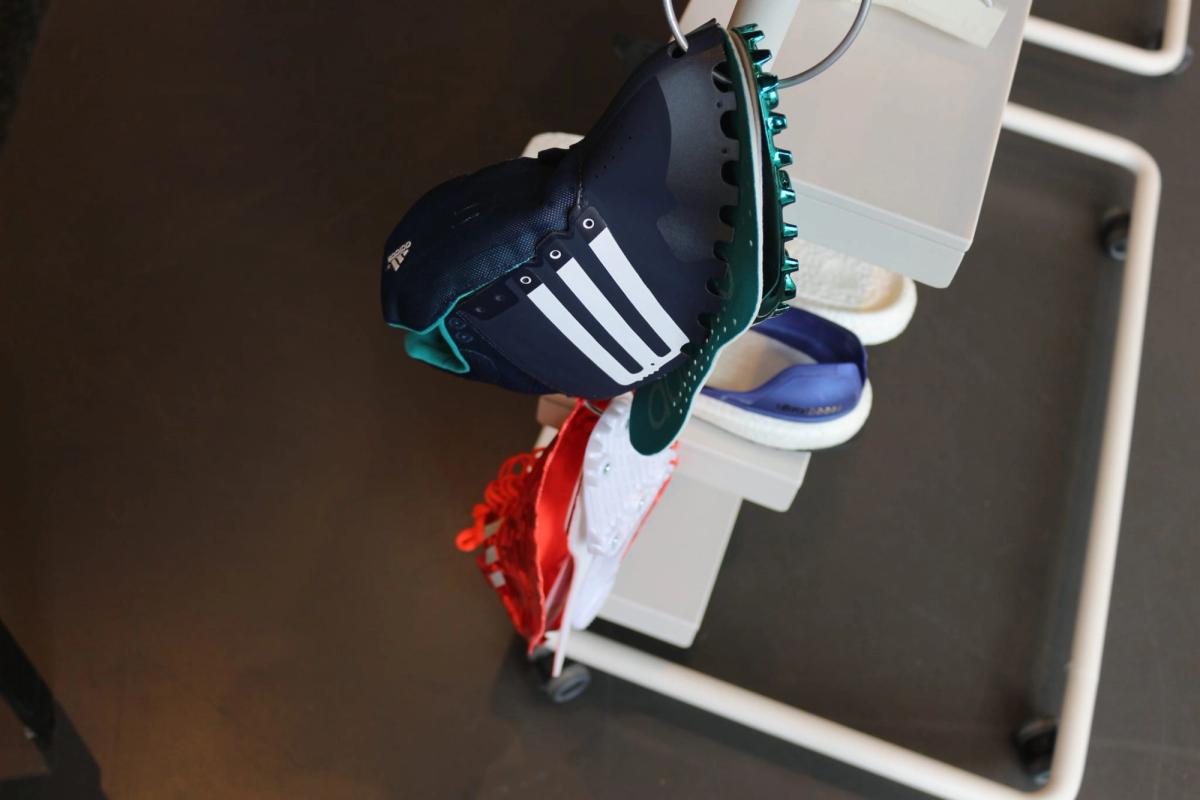 ADIDAS ULTRA BOOST UNCAGED PAR BEN HERATH