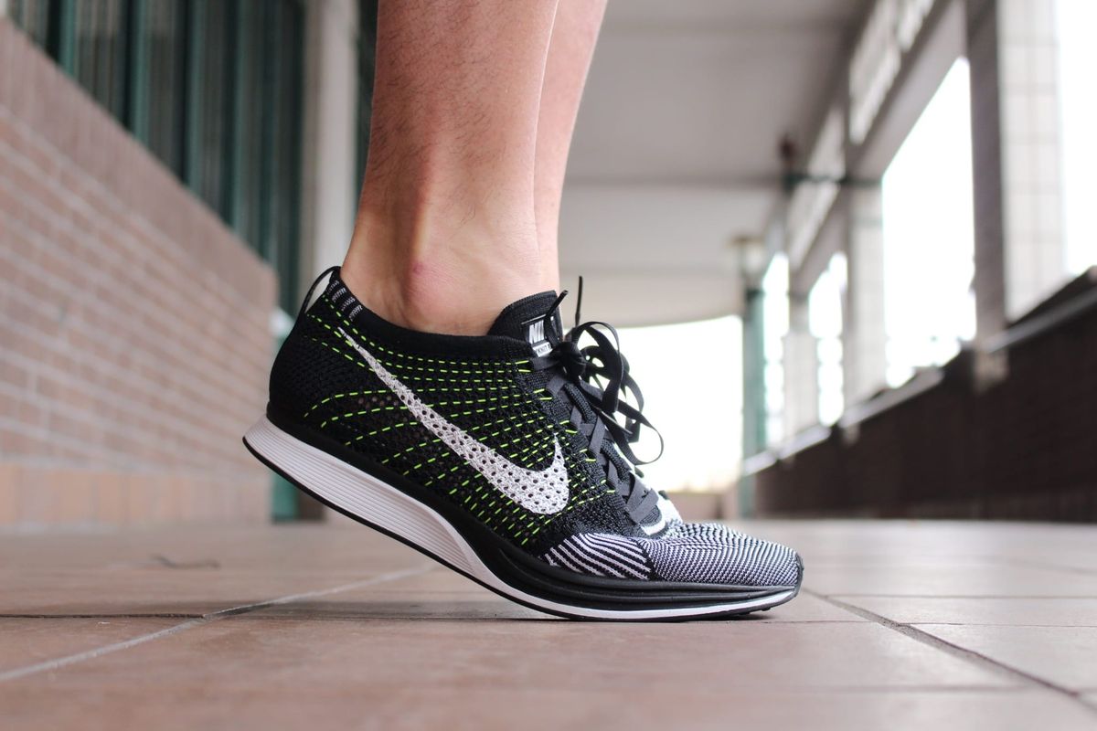 Nike Flyknit Racer