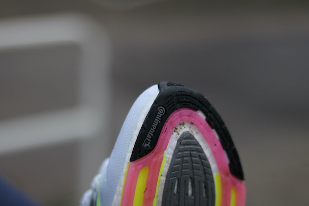 TEST ULTRABOOST 21