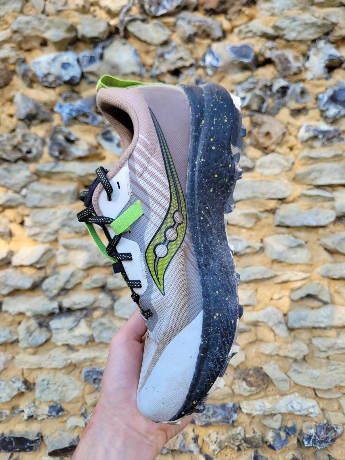 TEST SAUCONY ENDORPHIN EDGE