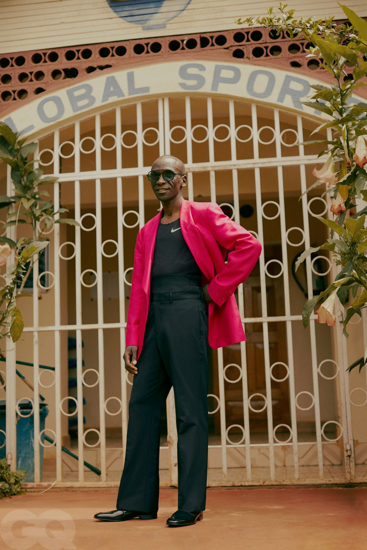 NOTRE ANALYSE DU STYLE DE KIPCHOGE DANS GQ