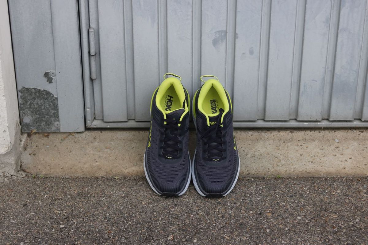 TEST HOKA ONE ONE 
RUNNING MARATHON COURSE A PIED