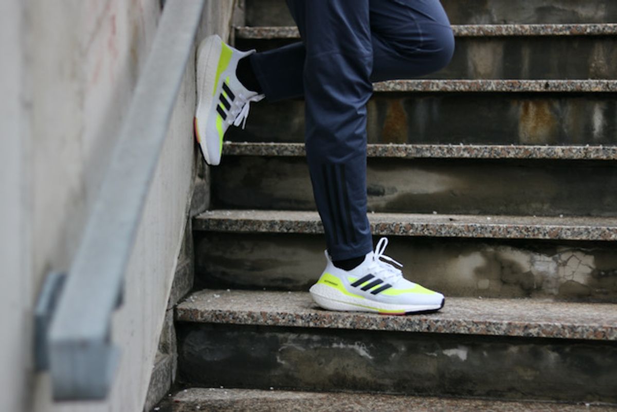 TEST ADIDAS RUNNING UB21