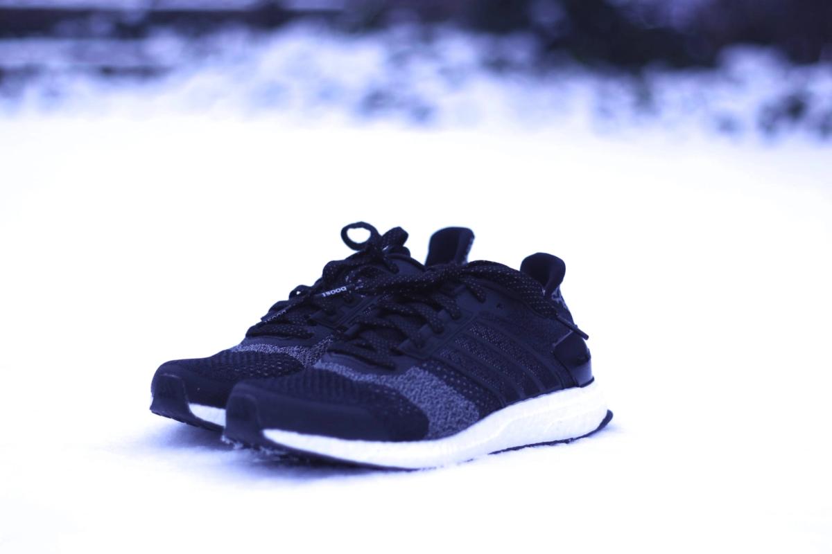 ULTRA BOOST ST GLOW