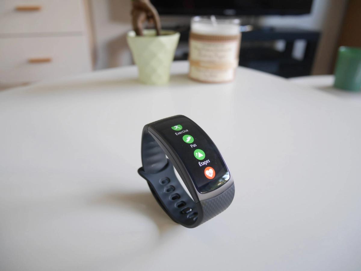 TEST SAMSUNG GEAR FIT 2