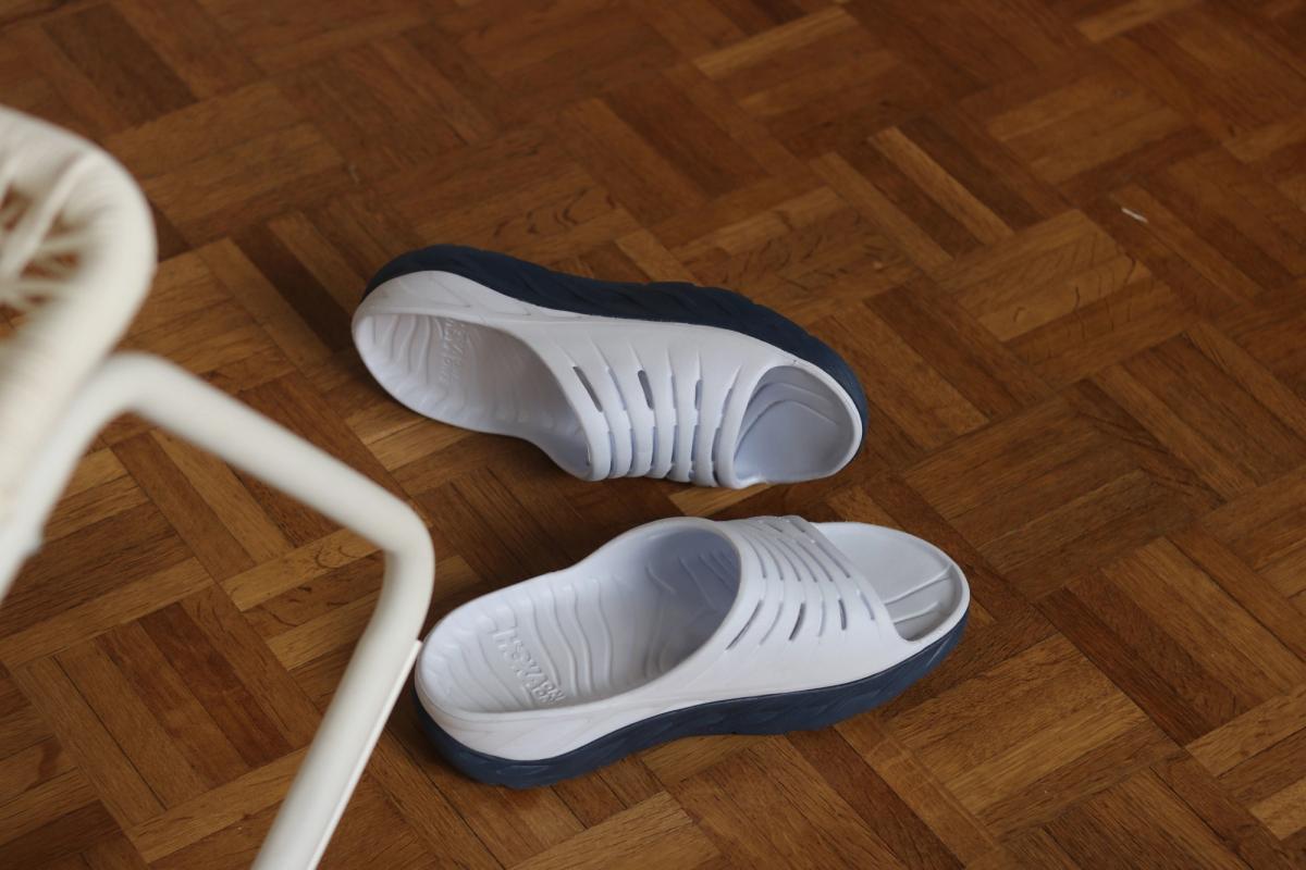 HOKA ORA RECOVERY SLIDE