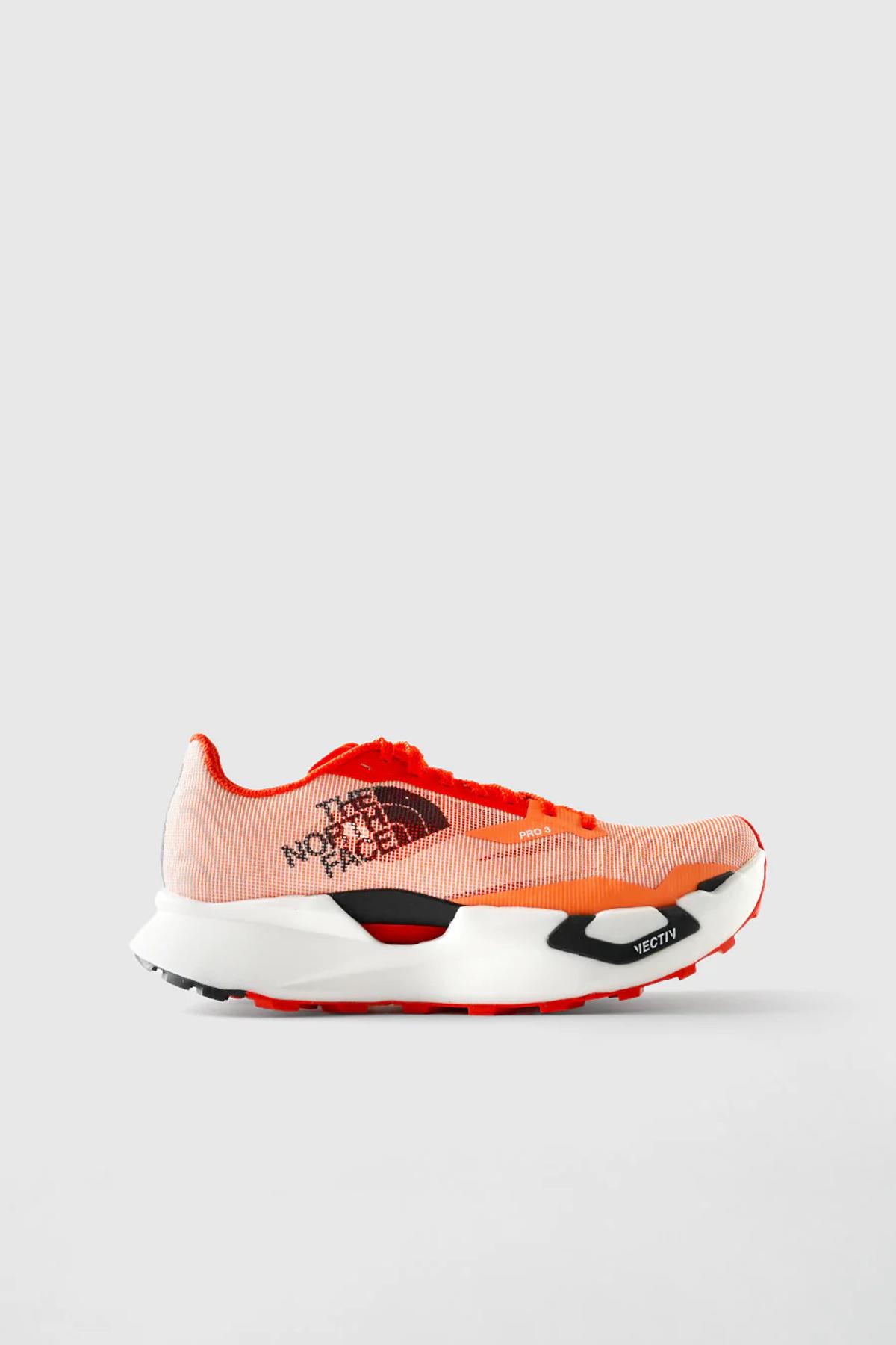 THE NORTH FACE SUMMIT VECTIV PRO 3