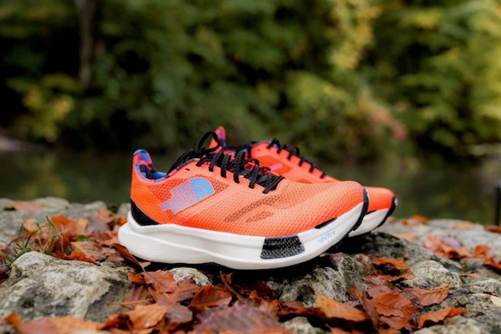 the north face summit vectiv pro
