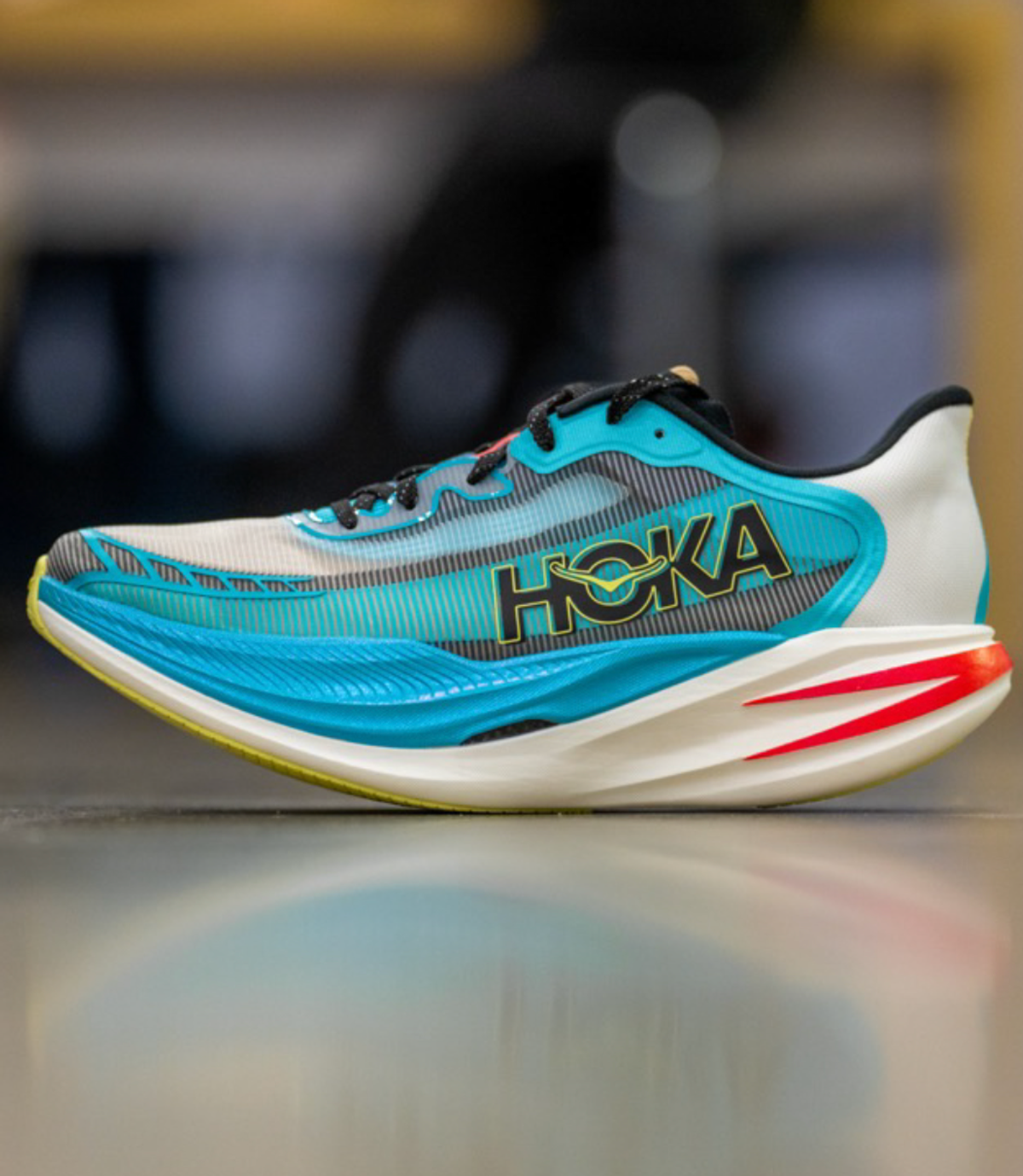 HOKA ONE ONE CIELO X1 2.0
X 1 2