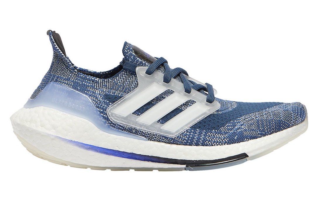 ULTRABOOST 21