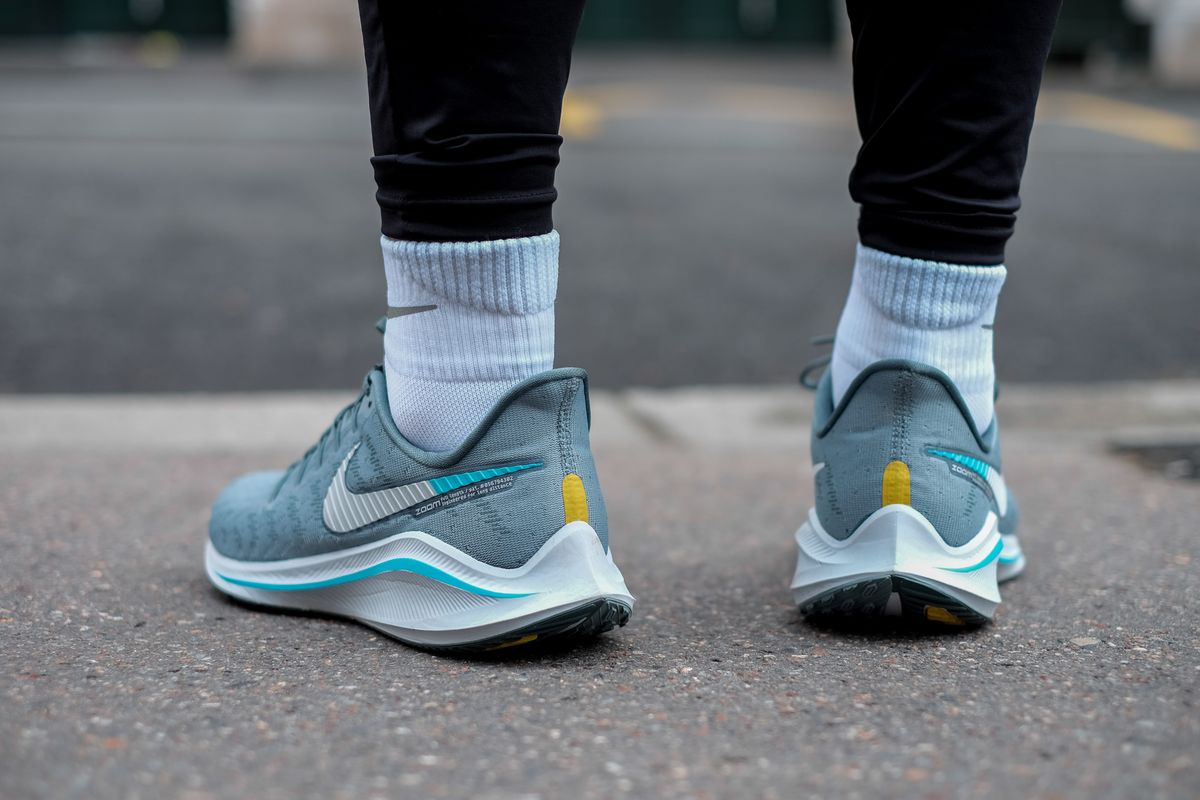 NIKE VOMERO 14