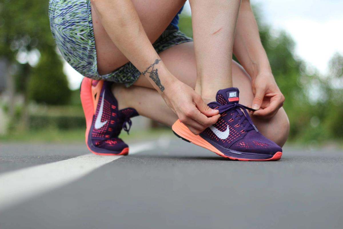 Nike LunarGlide 7 Women Stable Running shoes 747356-500 Color : Grand Purple/Sunset Glow/Hot Lava/White Stability