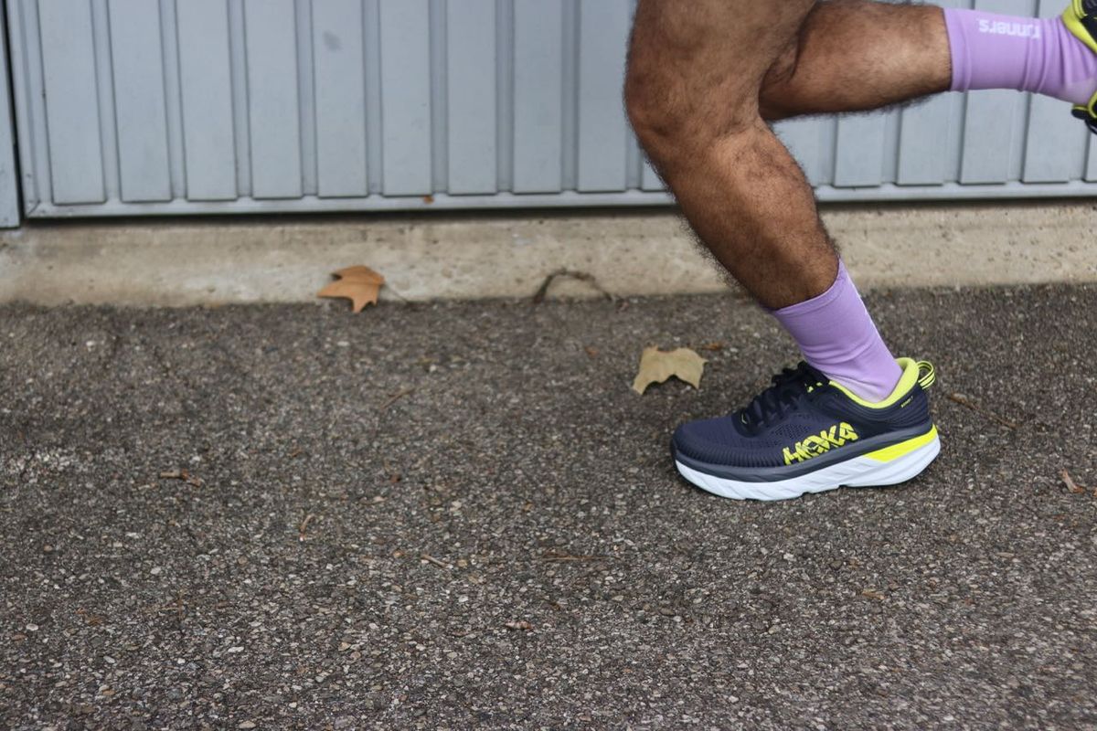 TEST HOKA ONE ONE BONDI 7
RUNNING MARATHON COURSE A PIED