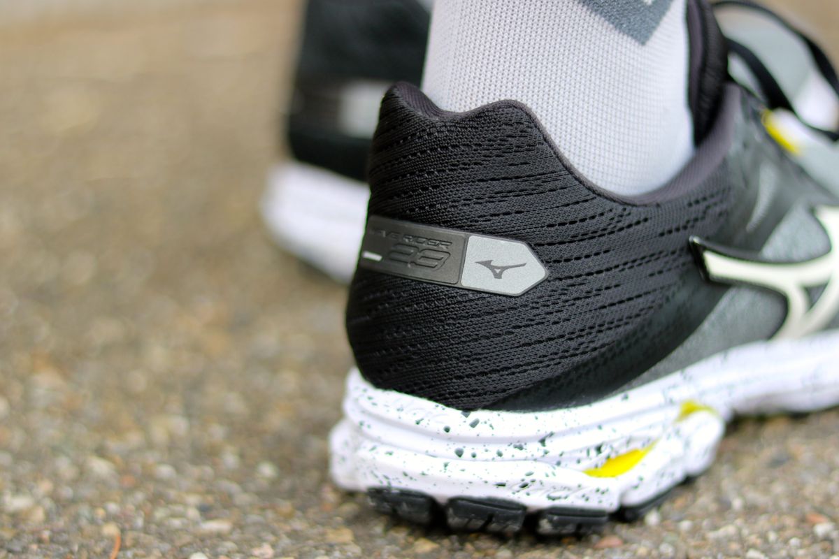 TEST MIZUNO WAVE RIDER 23