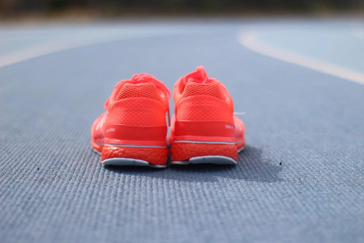 ADIDAS ADIZERO ADIOS BOOST COLOR RIO
